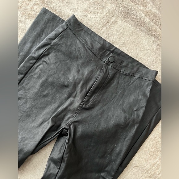 Pleather pants - Picture 3 of 3